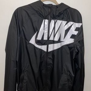 Mens Nike GX1 Black Hooded Windrunner Windbreaker- L
